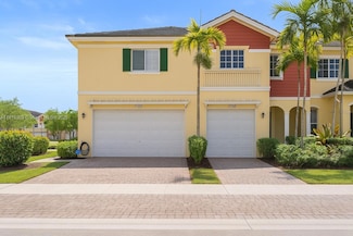 7702 Paddock Place, Davie, FL 33328