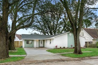 605 National Ave, Gretna, LA 70056