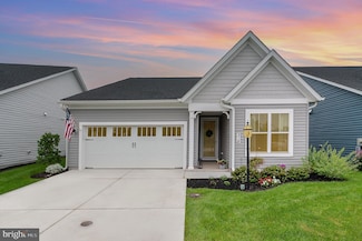 318 Rustic Wood Dr, Gettysburg, PA 17325