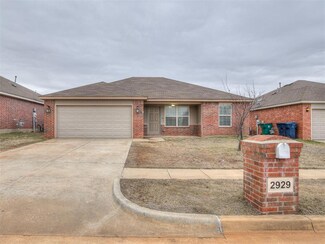 2929 Thompson Farm Ln, Yukon, OK 73099