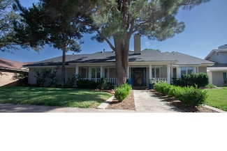 4911 92nd St, Lubbock, TX 79424