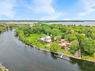 3472 Orvold Park Dr, Mc Farland, WI 53558