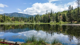 5657 Worman Rd, Ahwahnee, CA 93601