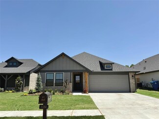 1124 Harmony Dr, Edmond, OK 73034