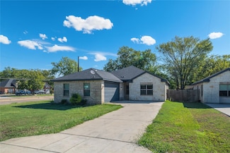 4800 Rimwood Dr, Mesquite, TX 75180