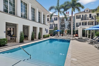 121 Lily Ln, Delray Beach, FL 33444