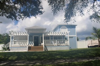 475 Seabrook Rd, Jupiter, FL 33469