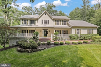 12010 Waples Mill Rd, Oakton, VA 22124