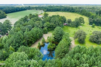 3001 Ebenezer Forrest Rd, Garland, NC 28441