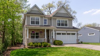 1210 Campbell Ave, Wheaton, IL 60189