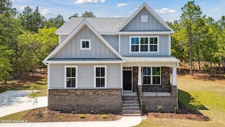 128 Shaw Dr, Seven Lakes, NC 27376