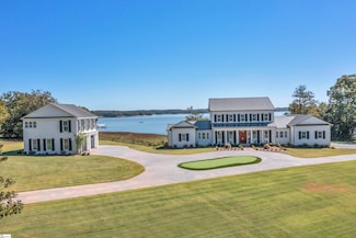 100 Keowee Club Rd, Townville, SC 29689