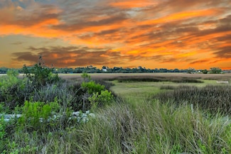 200 Wappoo Rd, Charleston, SC 29407