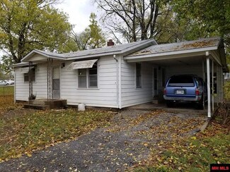 205 Park St, Flippin, AR 72634