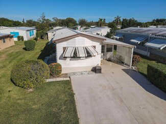 6919 SE Congress St, Hobe Sound, FL 33455