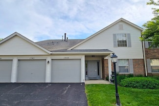 1338 Stratford Dr Unit 13A1, Gurnee, IL 60031