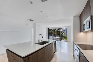 68 SE 6th St Unit 806, Miami, FL 33131