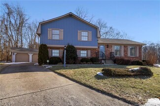 1714 Creekside Dr, Clarksville, IN 47129