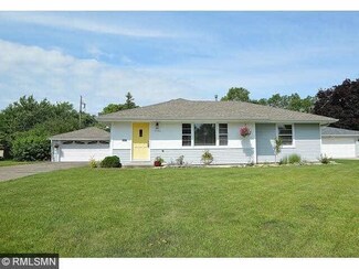 9042 14th Ave S, Bloomington, MN 55425