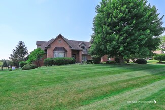 2217 Red Oak Ln, Johnsburg, IL 60051