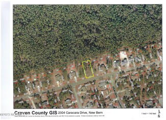 2304 Caracara Dr, New Bern, NC 28560