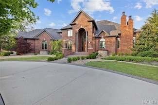 10711 Kennerly Rd, Saint Louis, MO 63128