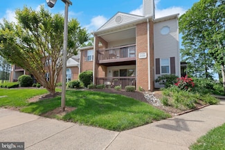 8822 Tanglewood Ln, Manassas, VA 20110