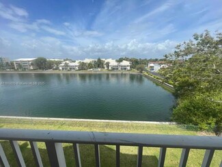 8260 SW 210th St Unit 320, Cutler Bay, FL 33189