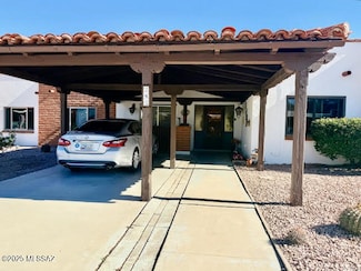 243 S Paseo Seco, Green Valley, AZ 85614
