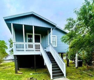 11022 Sunturf Ln, Houston, TX 77044