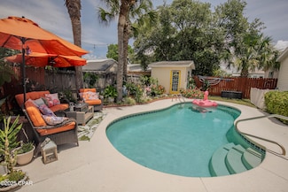 301 16th St, Panama City Beach, FL 32413
