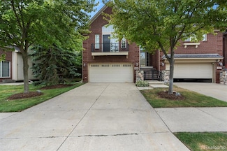 45815 Grant Ct Unit 17, Macomb, MI 48044