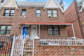 32-17 110 St, E. Elmhurst, NY 11369