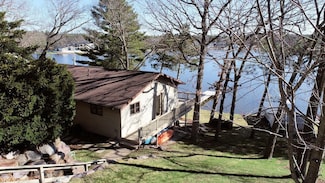 842 E Hiawatha Dr, Wisconsin Dells, WI 53965