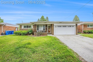28130 Liberty Dr, Warren, MI 48092