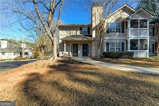 907 Peachtree Forest Terrace, Norcross, GA 30092