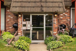4541 Crescent Rd Unit J, Fitchburg, WI 53711