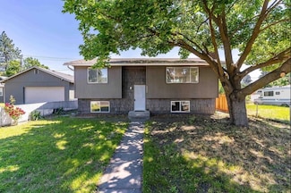4722 N Walnut St, Spokane, WA 99205