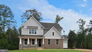 720 Long Meadow Dr, Fredericksburg, VA 22406