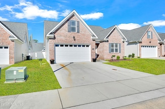 913 Dearborn Ct, Winterville, NC 28590