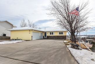 300 Skyline Dr NE, Great Falls, MT 59404