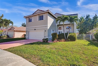 417 SW 195th Ave, Pembroke Pines, FL 33029