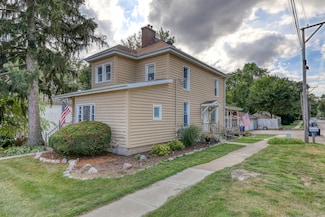 205 W Pierce St, Elburn, IL 60119