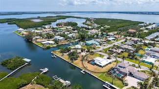 4361 Pompano Ln, Palmetto, FL 34221