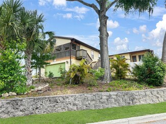 149 3rd St, Clermont, FL 34711