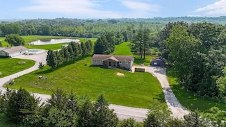 16003 Cordell Rd, Kearney, MO 64060