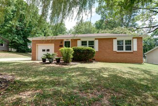 3138 S Parkview Ave, Springfield, MO 65804