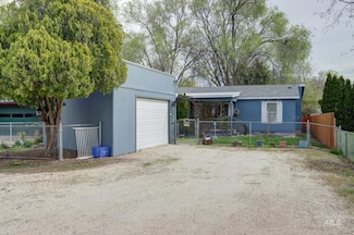1116 Johnson Ave, Emmett, ID 83617