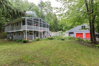 110 New Hampshire Dr, Webster, NH 03303