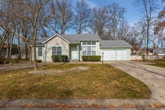 10479 Patricia Church Dr, Granger, IN 46530